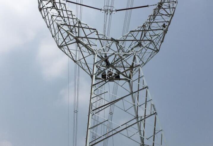 輸電線路導線溫度在線監測系統為天津電網安全過冬助力 輸電線路導線溫度在線監測系統為天津電網安全過冬助力