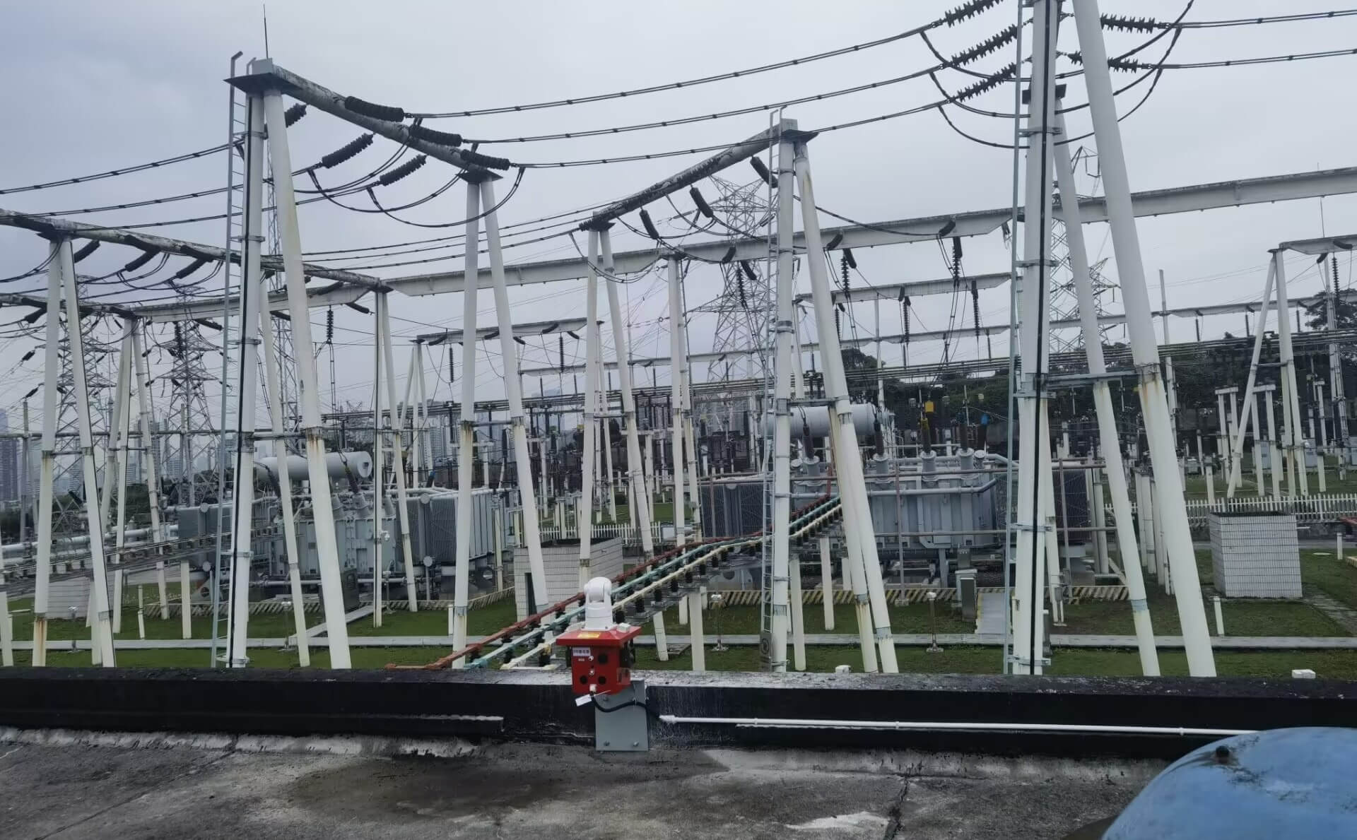 特力康自動化智能激光驅鳥器 助力江西電力守護變電站安全